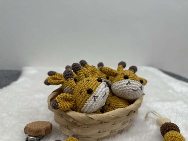 Giraffe Zuzu Schnullerkette – Bild 2